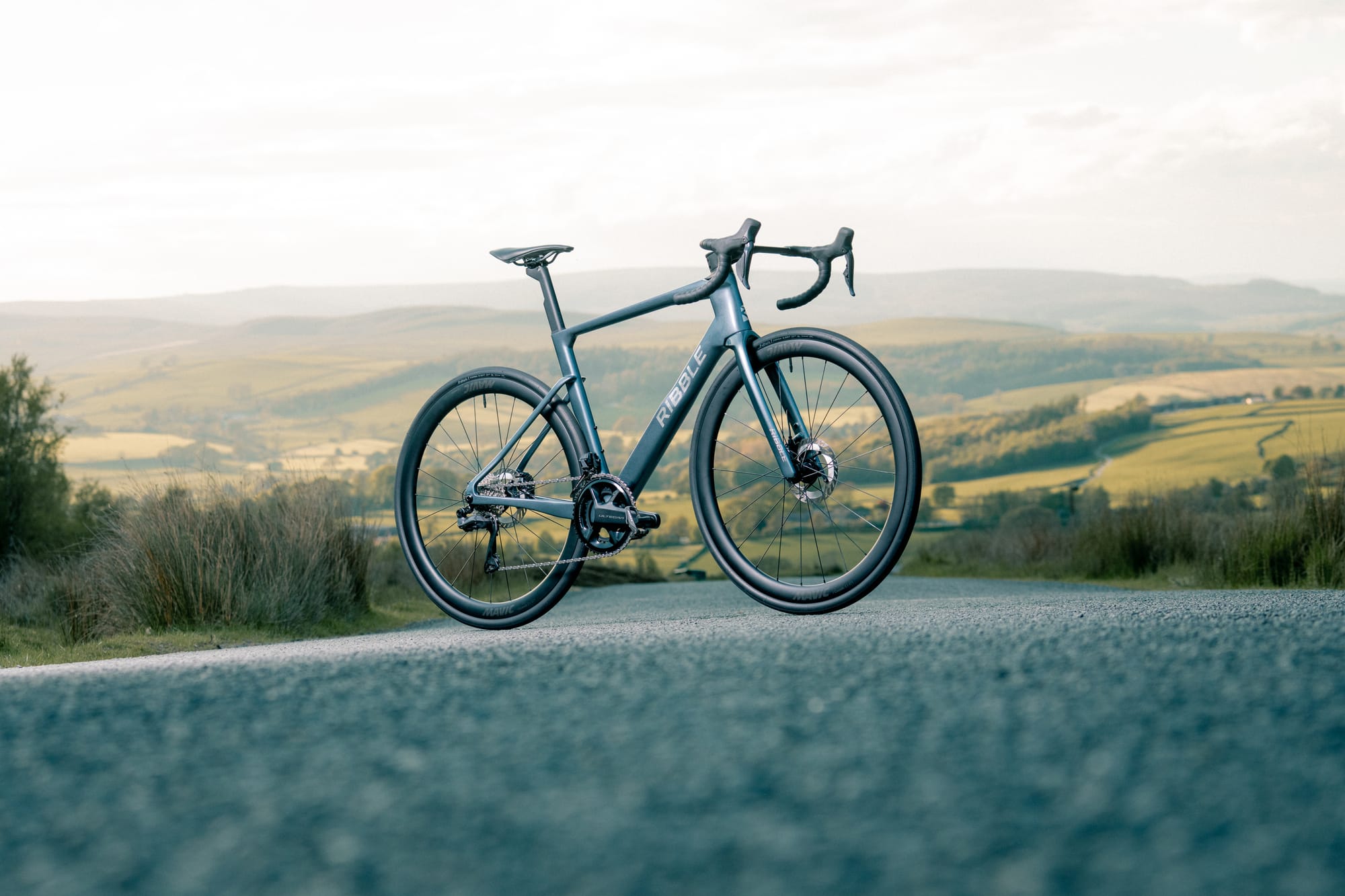 Ribble expands road range with new Ultra-Road and Allroad Carbon