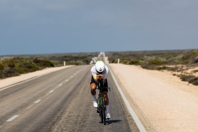Behind the FKT: Crewing Brendan Johnston's across-Australia attempt